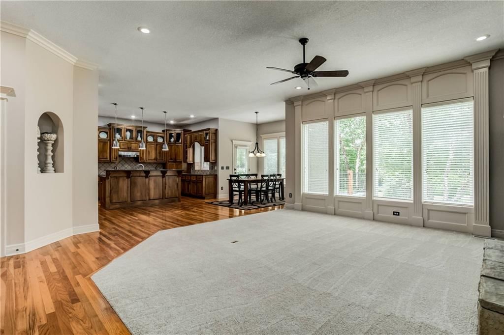 14712 Connell Street — photo 11