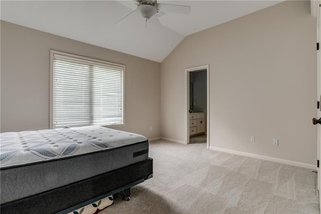 14712 Connell Street — photo 23