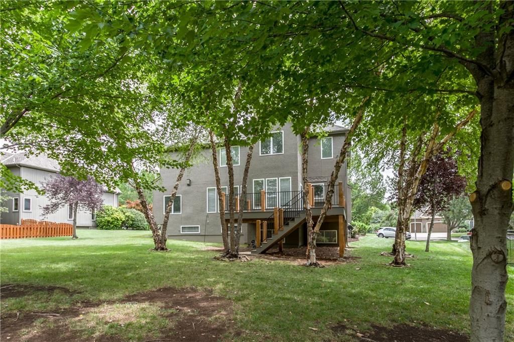 14712 Connell Street — photo 33