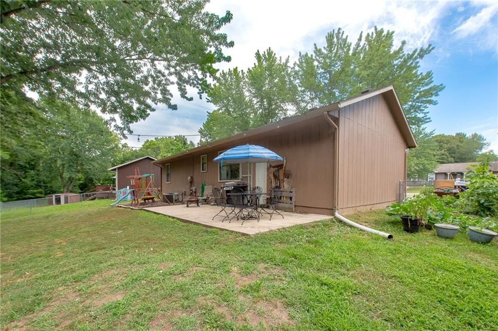 1515 Maple Lane — photo 5