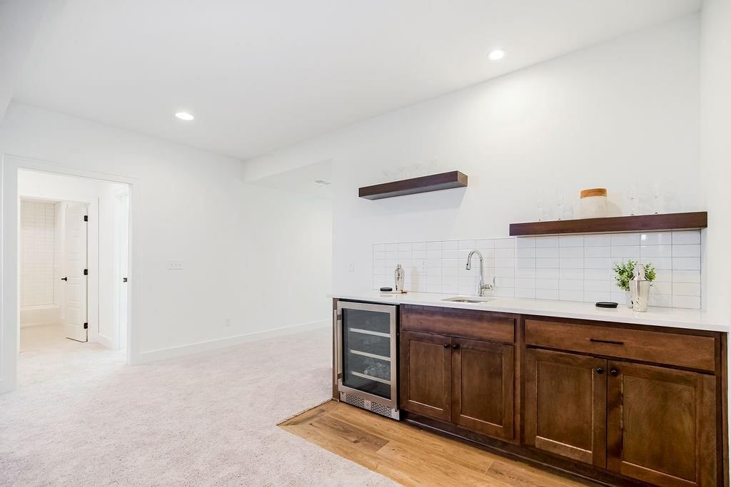 16965 S Kimble Street — photo 42