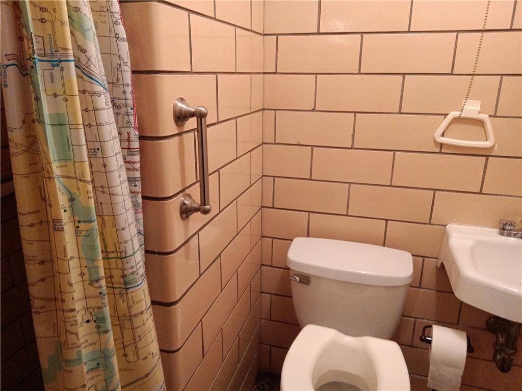 8 Lindenwood Lane — photo 23