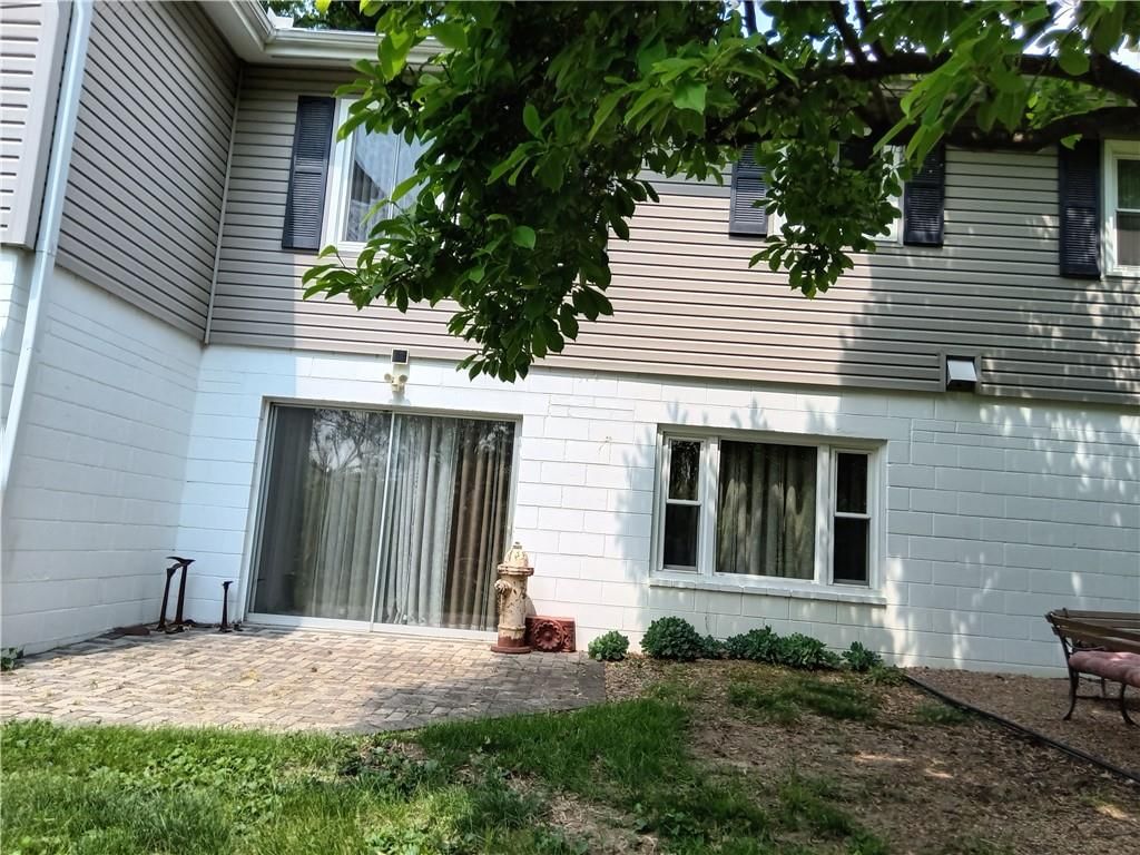 8 Lindenwood Lane — photo 25