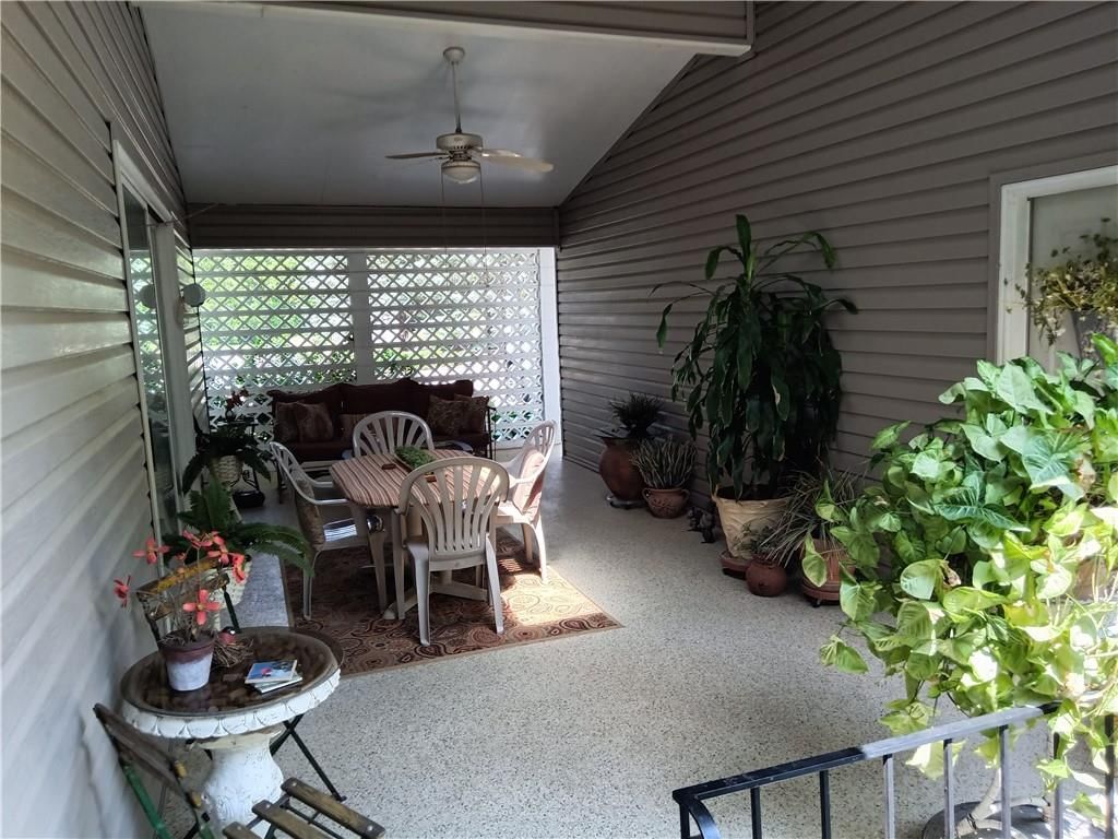8 Lindenwood Lane — photo 26