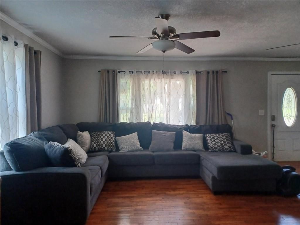 2131 S 38th Street — photo 5