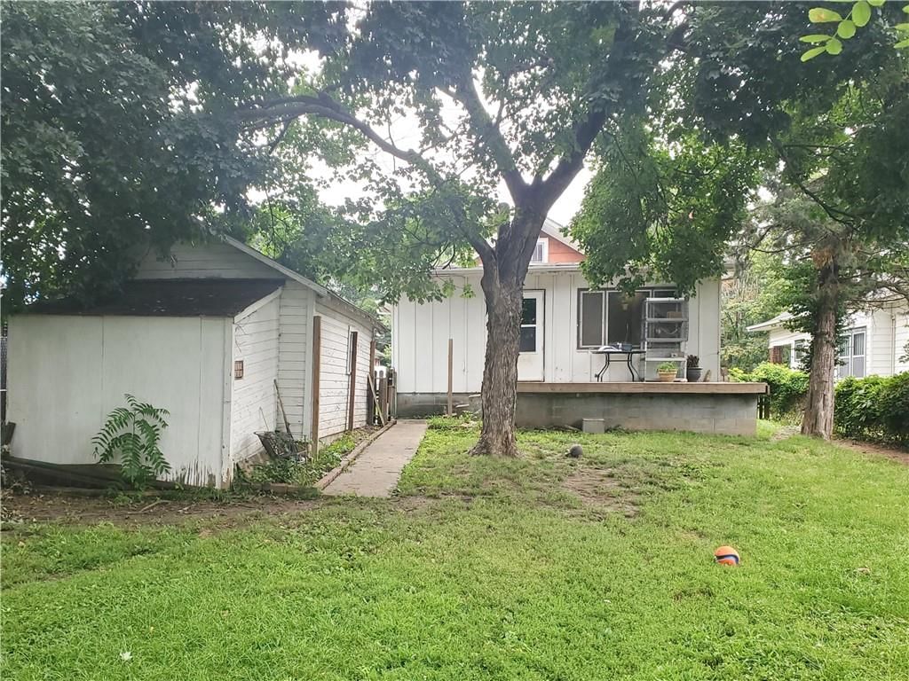 521 E Kansas Avenue — photo 16