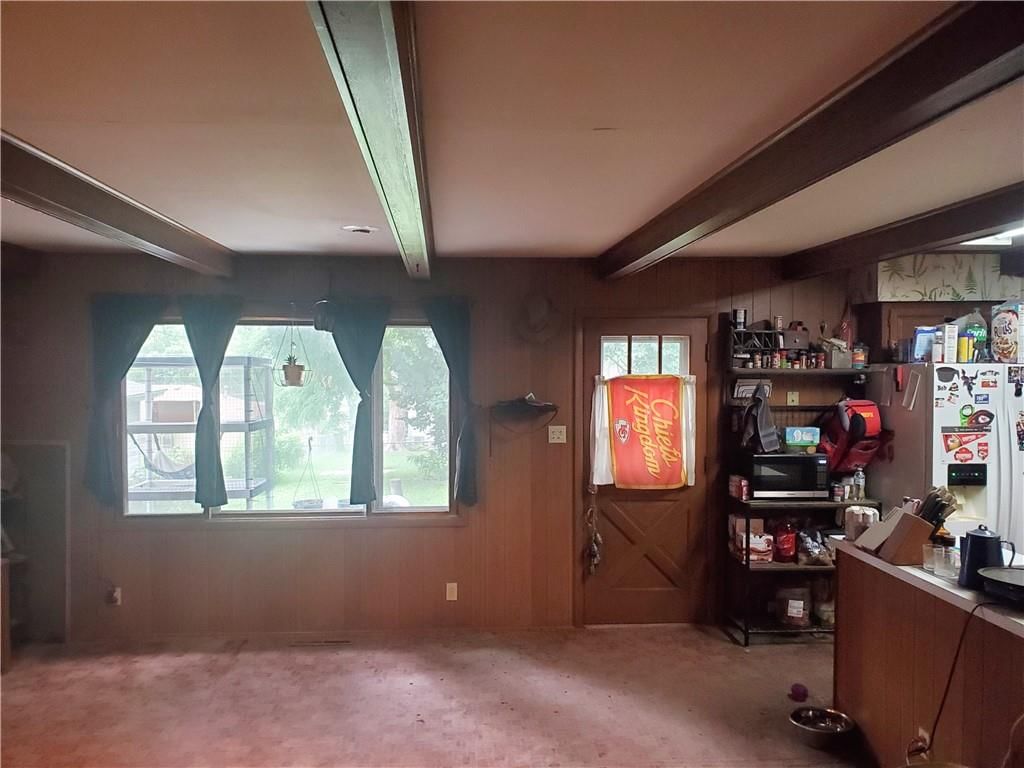 521 E Kansas Avenue — photo 8