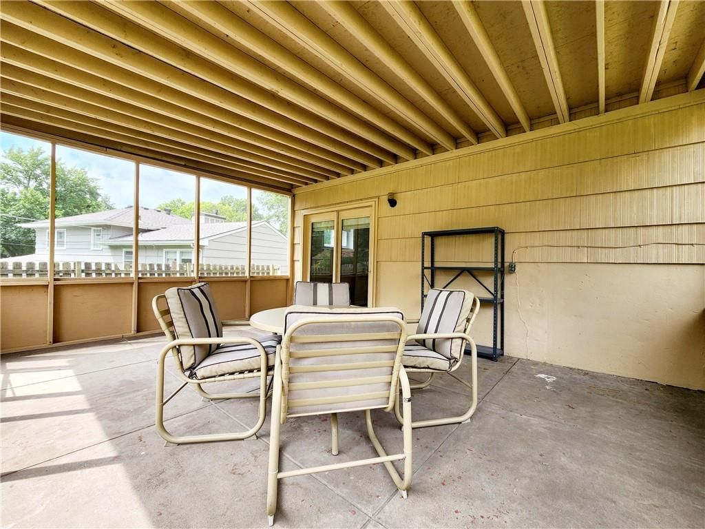 5007 N Kensington Avenue — photo 31