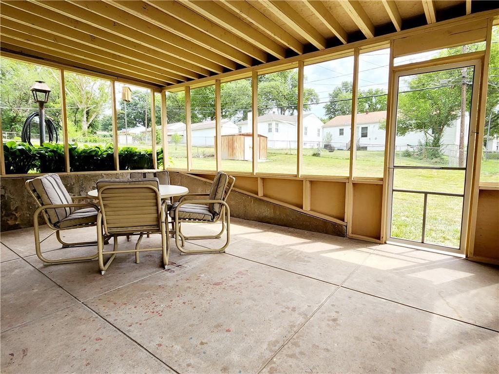 5007 N Kensington Avenue — photo 32
