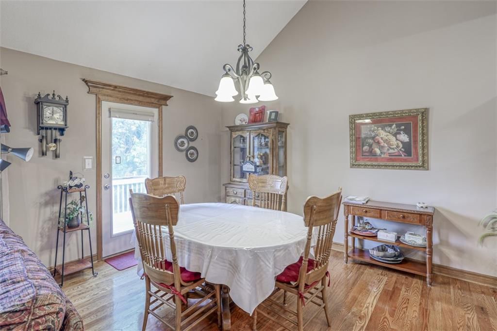 4439 SW Creekview Drive — photo 12