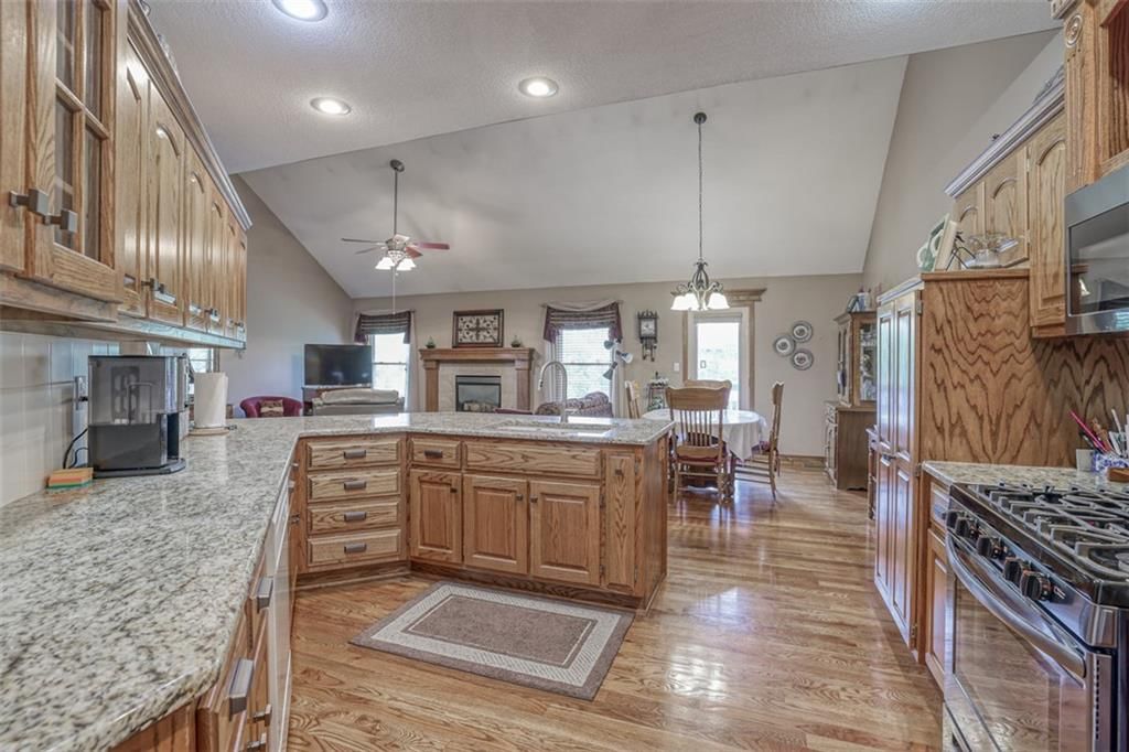 4439 SW Creekview Drive — photo 14