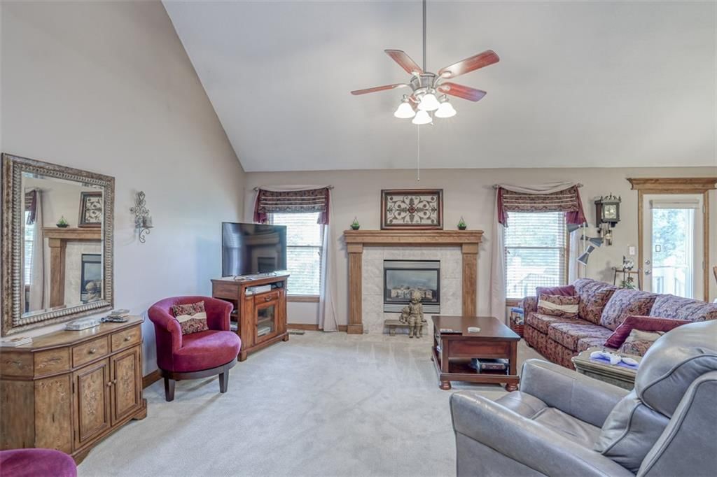 4439 SW Creekview Drive — photo 8
