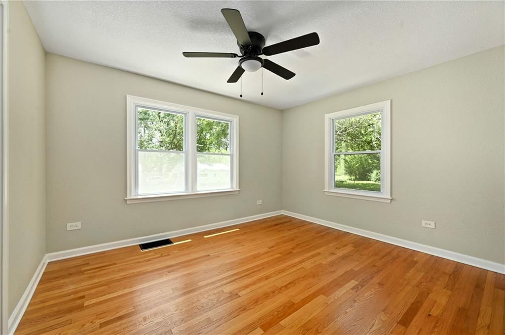 8140 Ditzler Avenue — photo 12