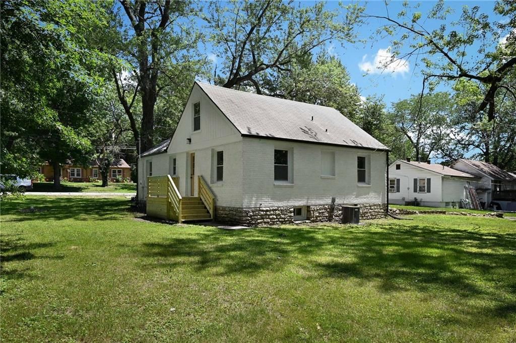 8140 Ditzler Avenue — photo 20