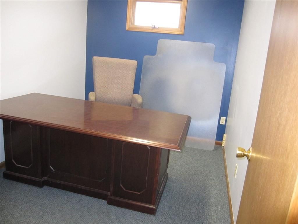 1502 S Belt Highway — photo 13
