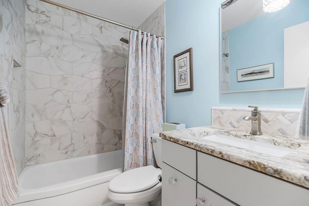 9100 Westbrooke Drive — photo 18