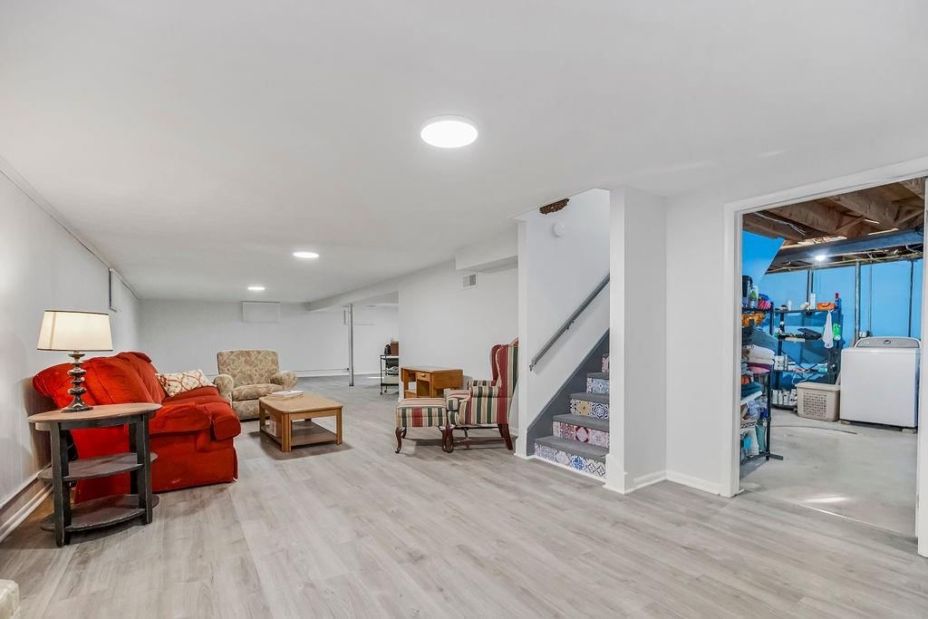 9100 Westbrooke Drive — photo 29