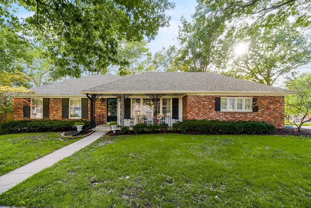 9100 Westbrooke Drive — photo 31