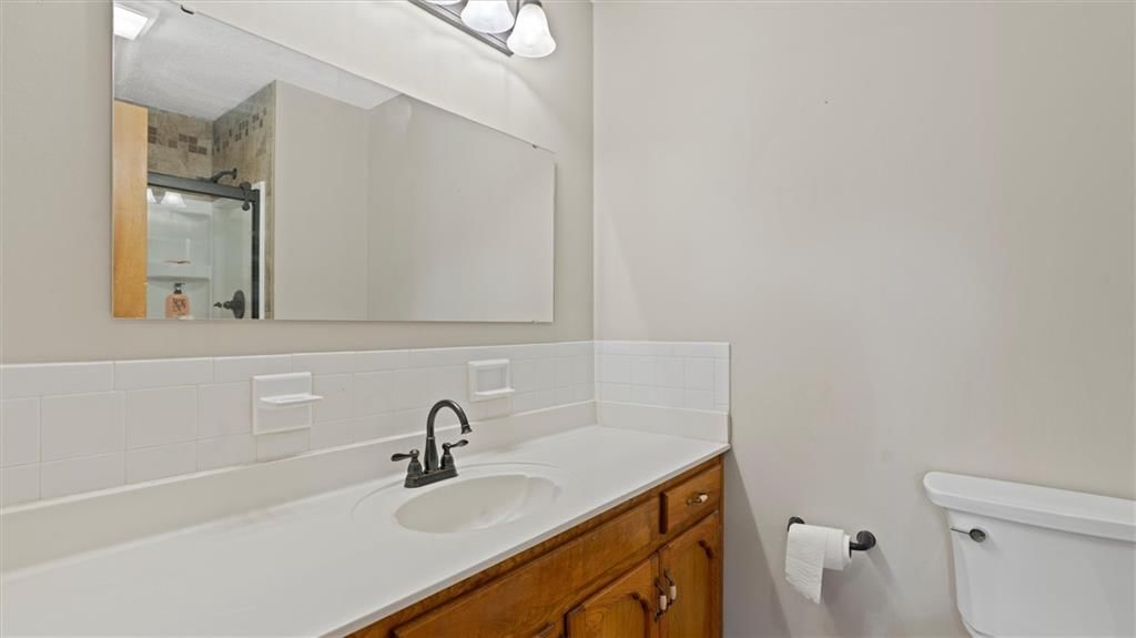 16020 Hidden Valley Road — photo 14