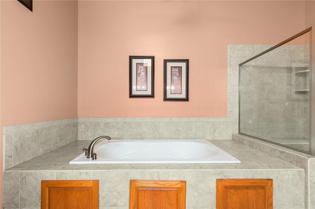 1032 NW High Point Drive — photo 17
