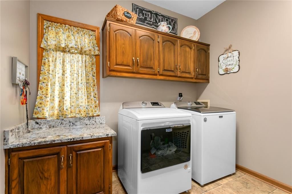 1032 NW High Point Drive — photo 48