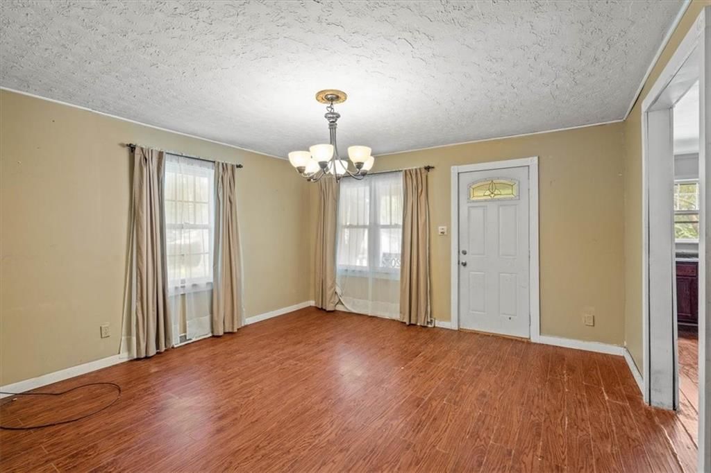 220 Ridgeway Avenue — photo 5
