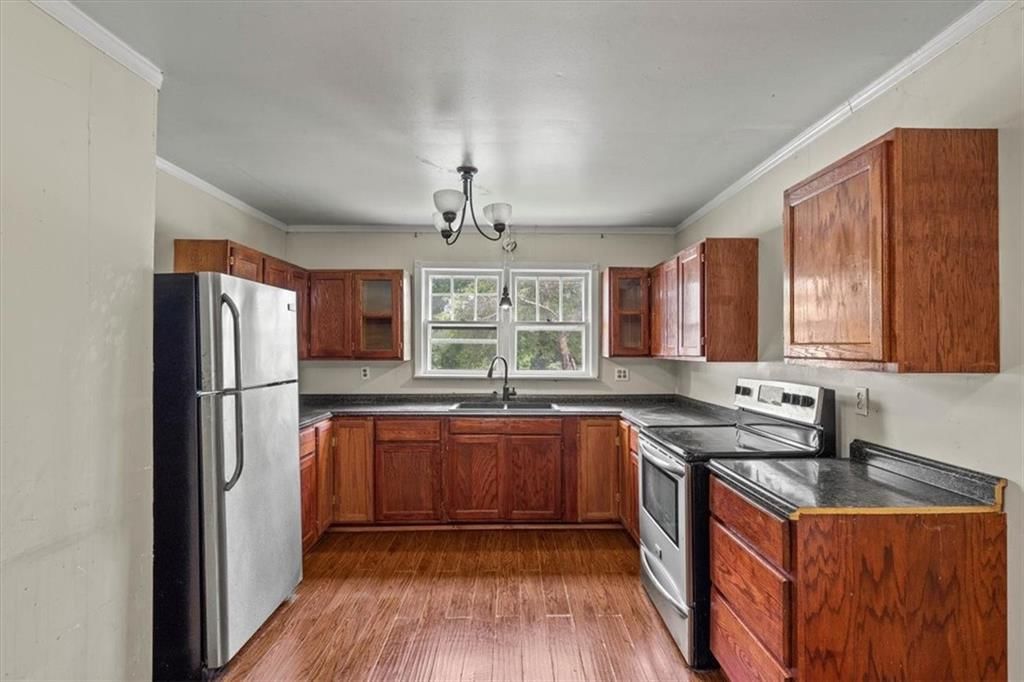 220 Ridgeway Avenue — photo 6