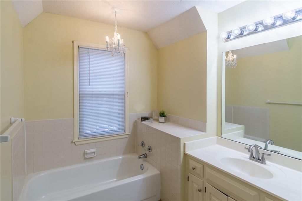 8817 W 125 Street — photo 31
