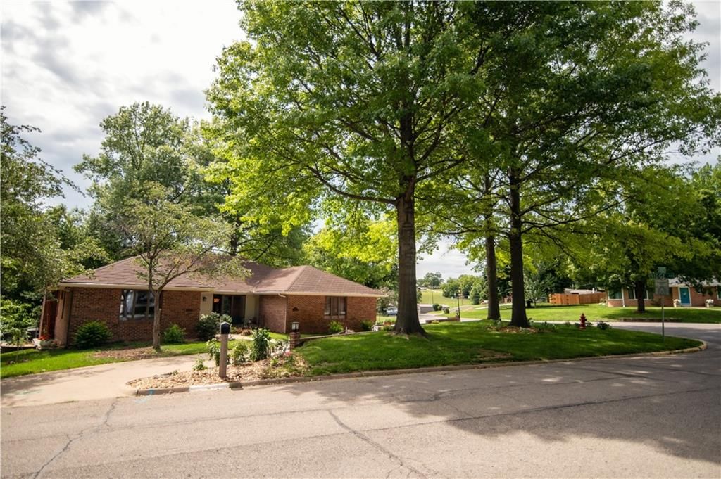 503 Sunset Place — photo 3