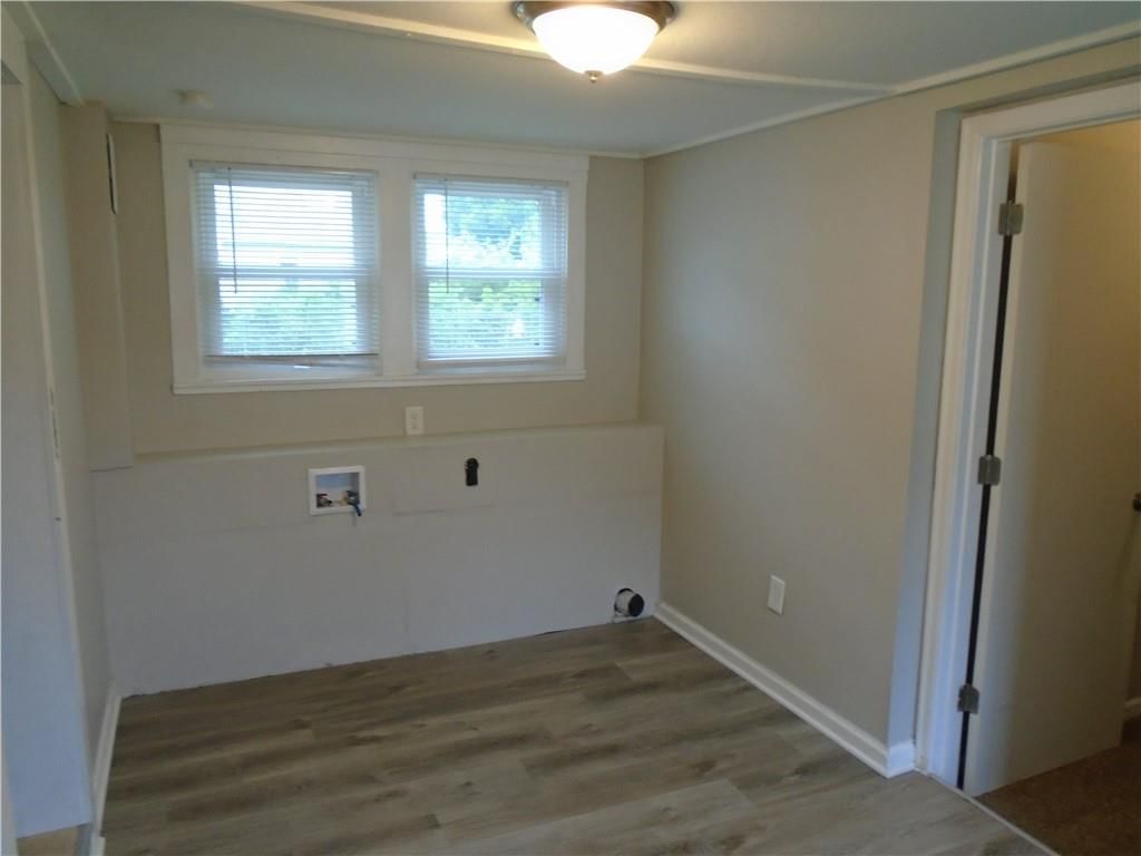 308 Aller Street — photo 18