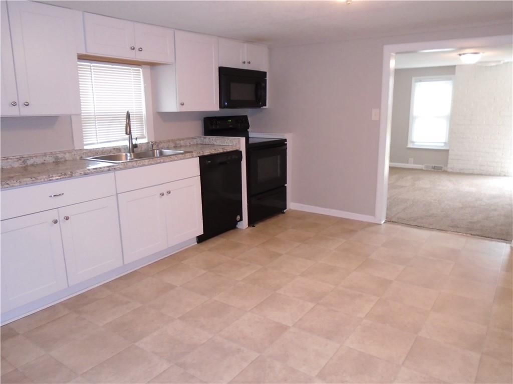 308 Aller Street — photo 10