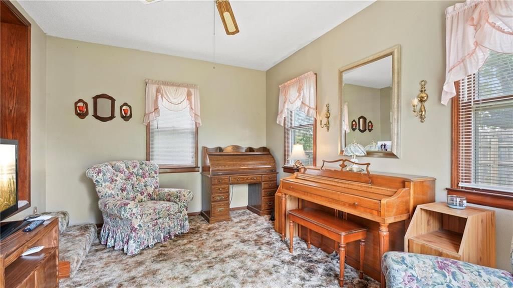 523 W Fleming Road — photo 19