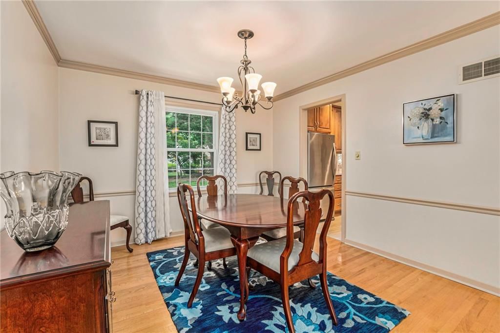 6436 Woodson Drive — photo 12