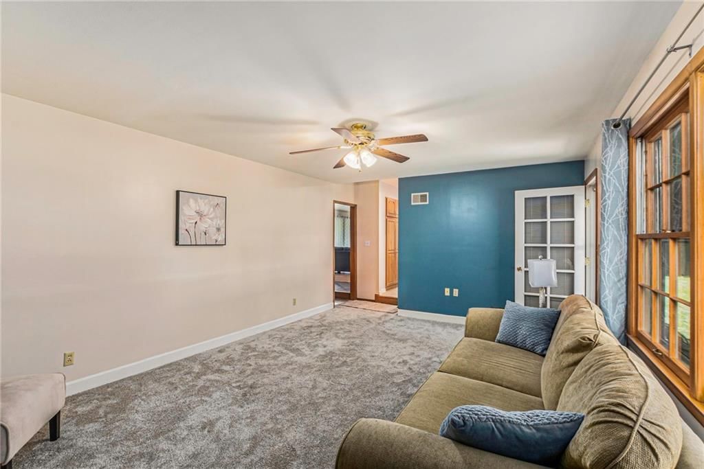 6436 Woodson Drive — photo 13