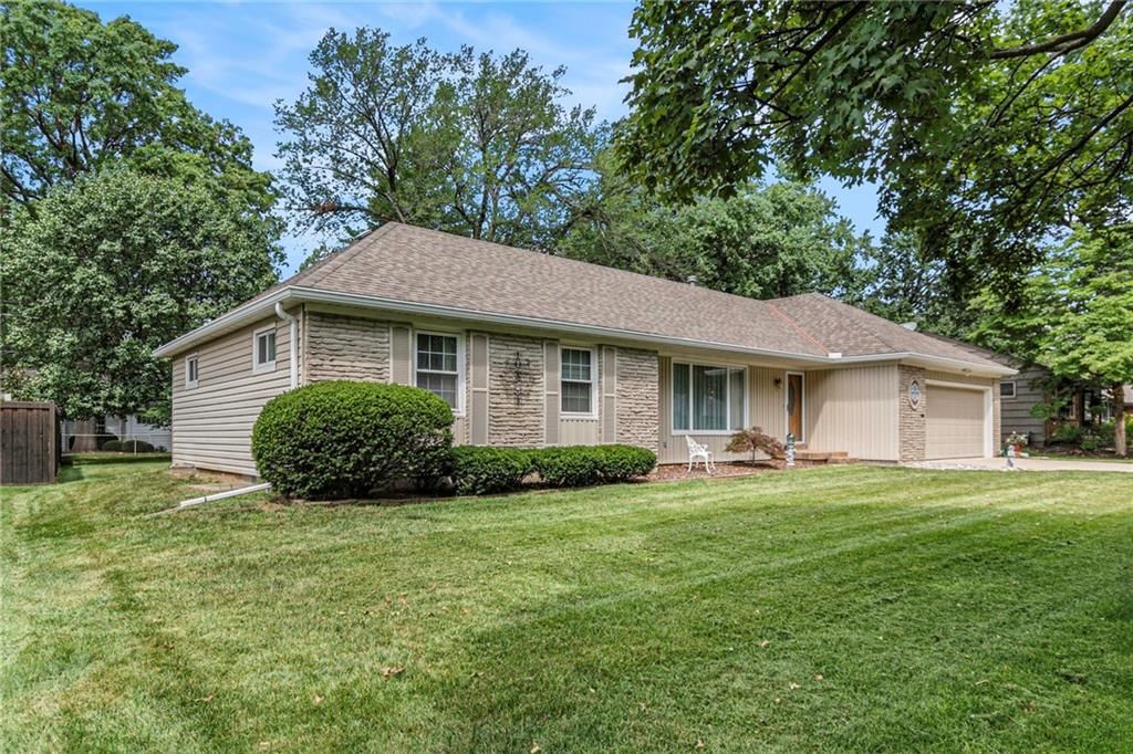 6436 Woodson Drive — photo 5