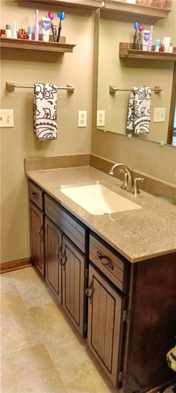 2716 Olde Creek Court — photo 24