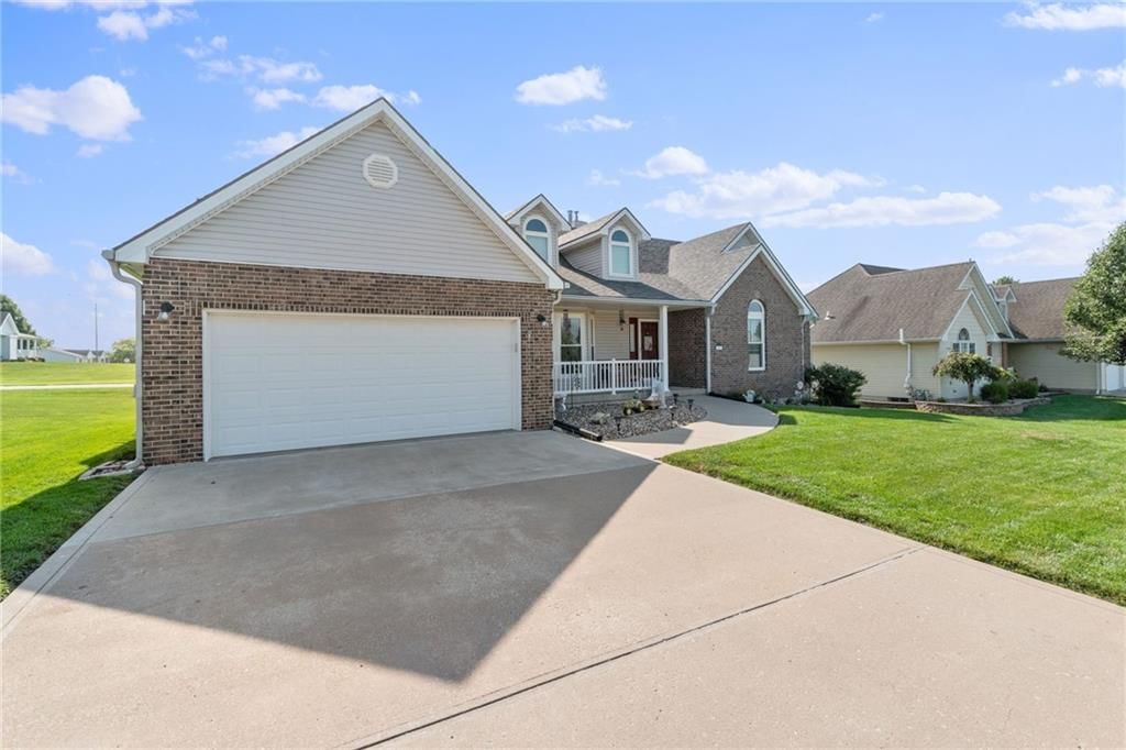 1213 Talon Drive — photo 2