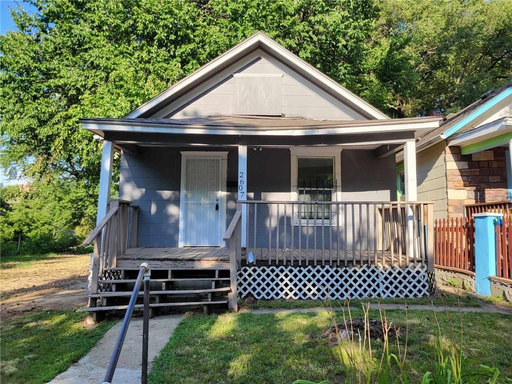 2607 Kensington Avenue — photo 8