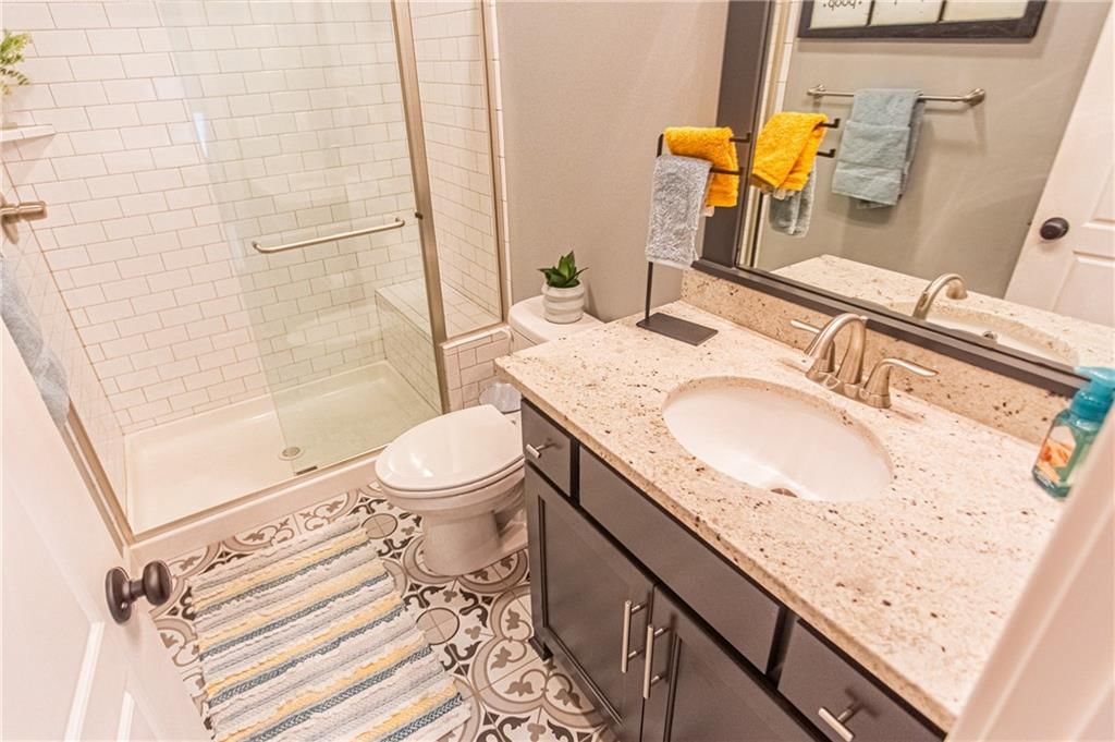 822 Bridgeshire Drive — photo 38