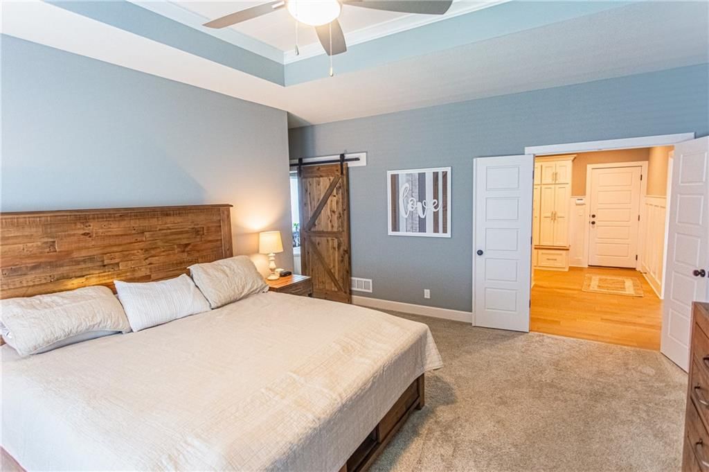 822 Bridgeshire Drive — photo 47