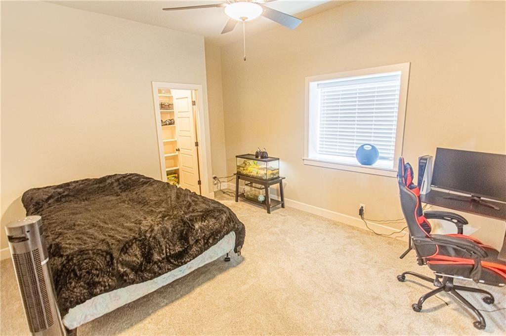 822 Bridgeshire Drive — photo 64