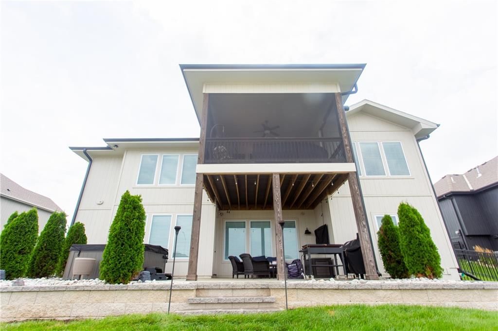 822 Bridgeshire Drive — photo 9