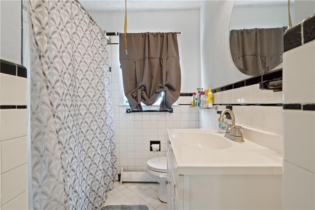 1131 S GLENWOOD Avenue — photo 12
