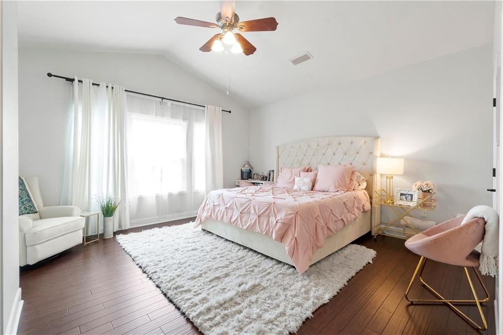 11613 Tomahawk Creek #G Parkway — photo 11