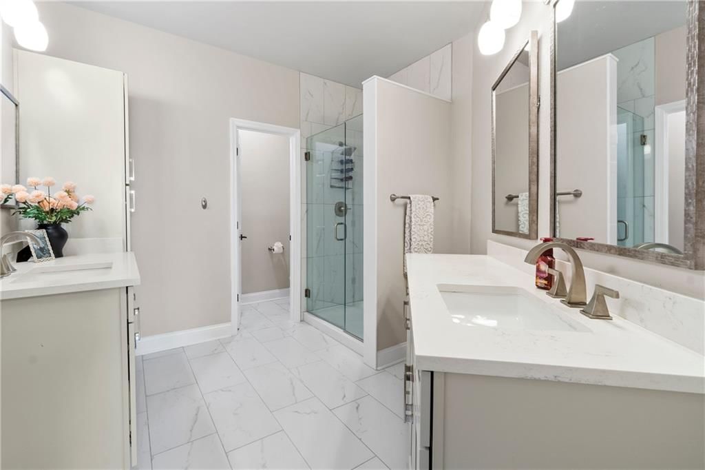 11613 Tomahawk Creek #G Parkway — photo 14