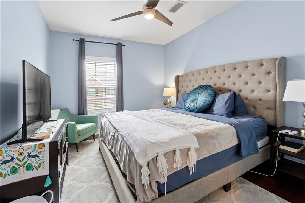 11613 Tomahawk Creek #G Parkway — photo 18