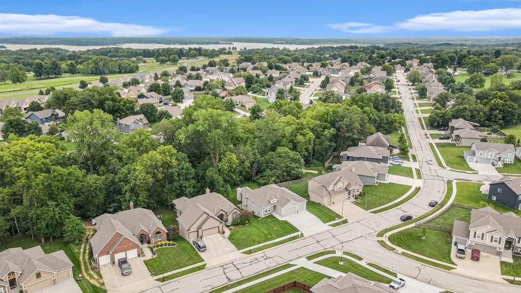 18205 Belinda Drive — photo 36