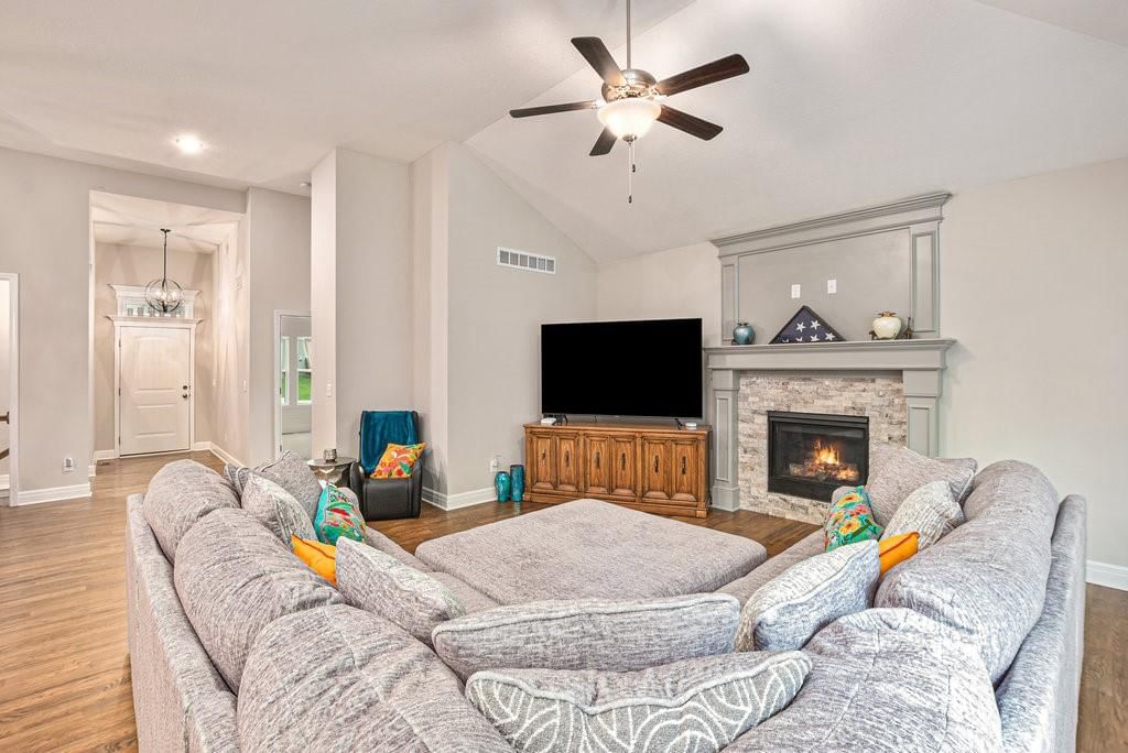 18205 Belinda Drive — photo 7