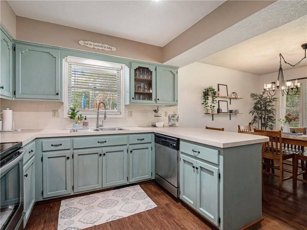 207 SE Circleview Drive — photo 11