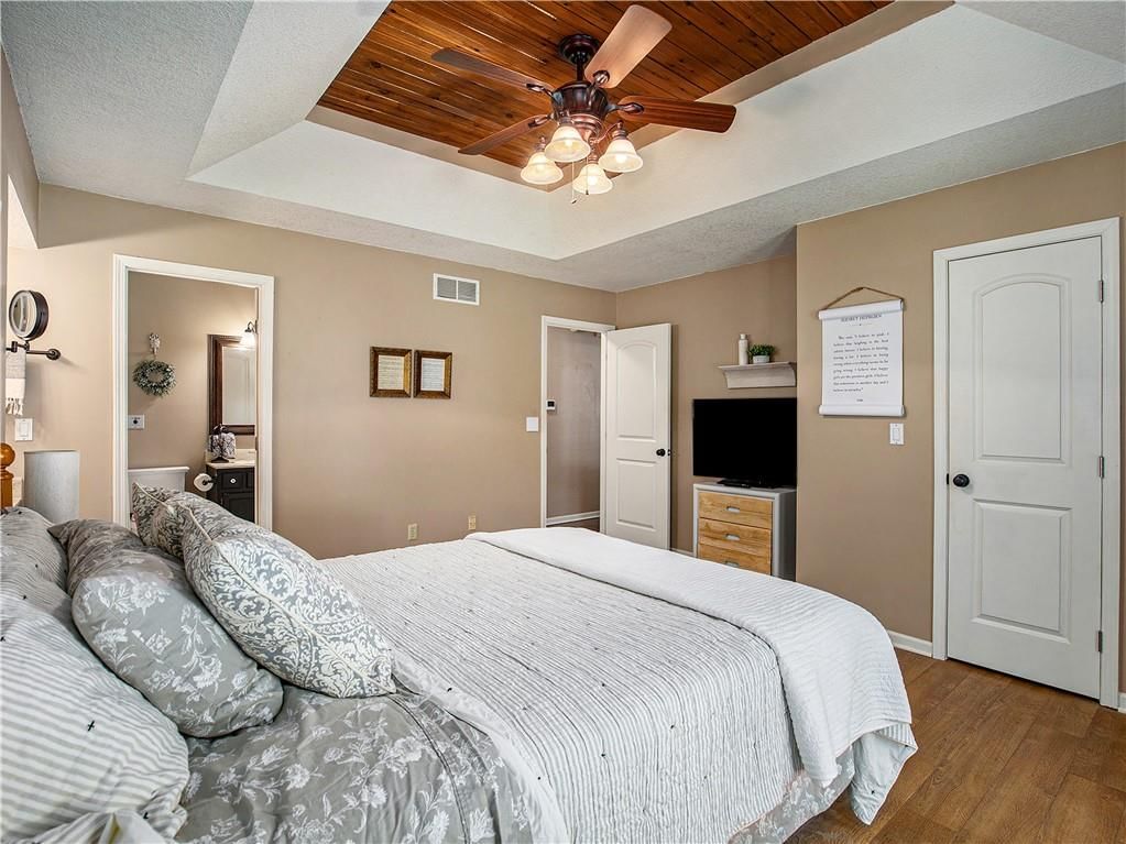 207 SE Circleview Drive — photo 16
